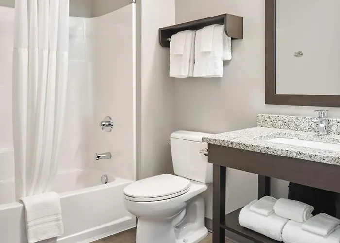 Stayapt Tallahassee-capitol 3*