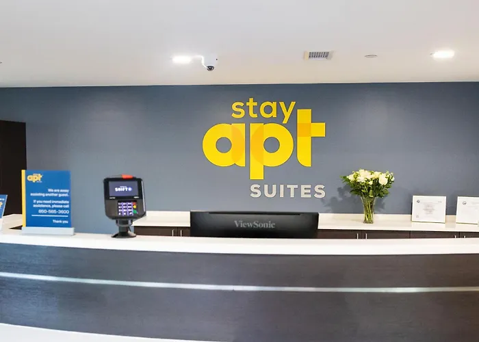 Stayapt Tallahassee-capitol Hotel 3*
